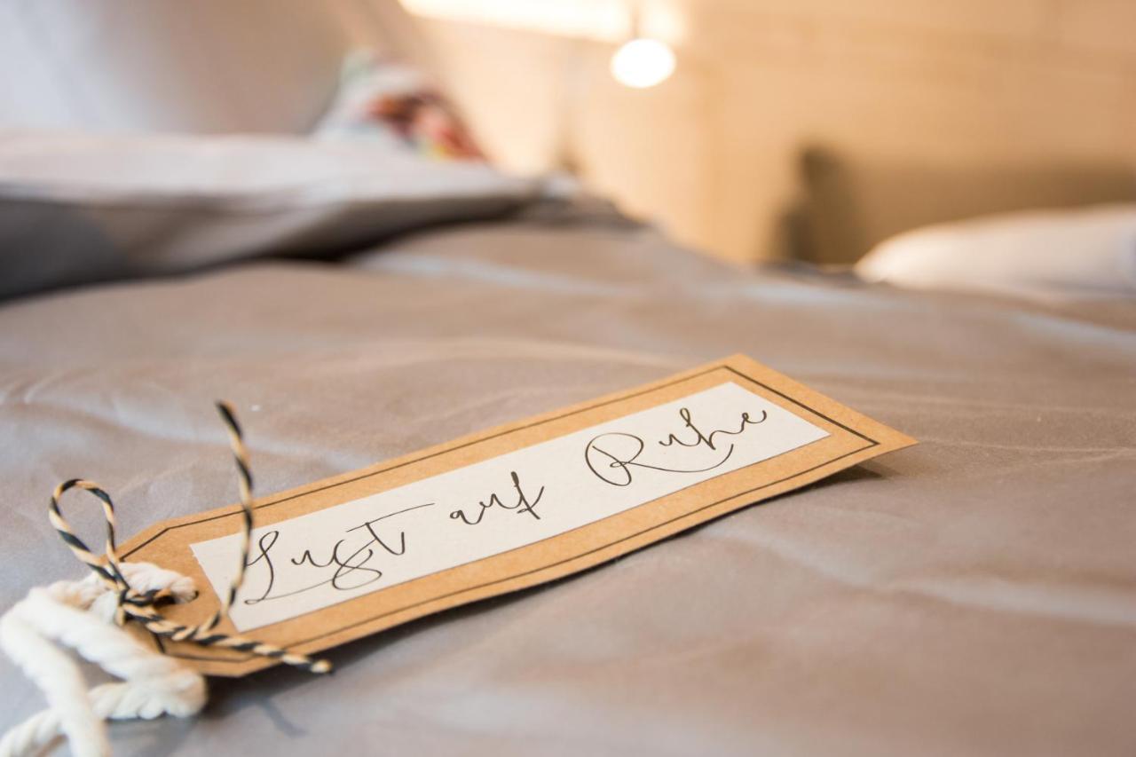 Kronelodge - Self-Check-In Hotel Mosnang Eksteriør billede